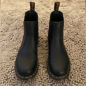 Felix Chelsea Dr. Martens